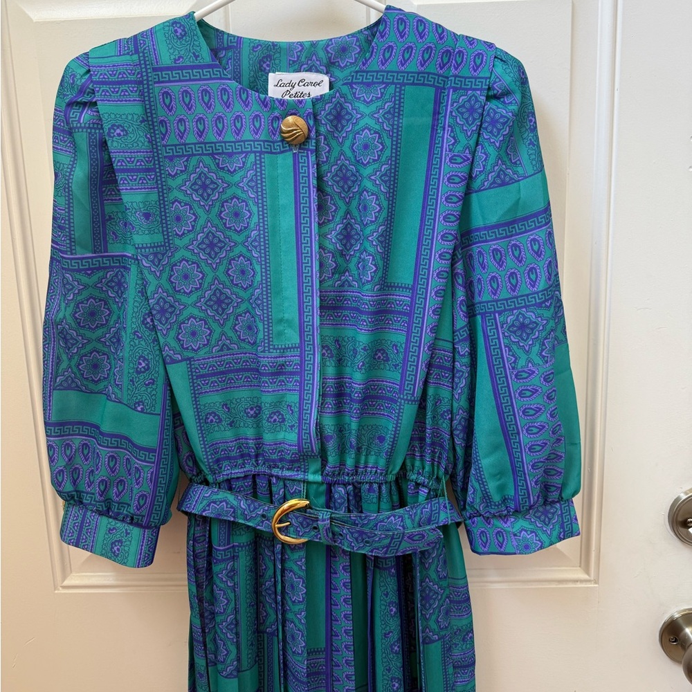 Vintage Lady Carol Petites Turquoise and Purple Patterned Pleated Dress